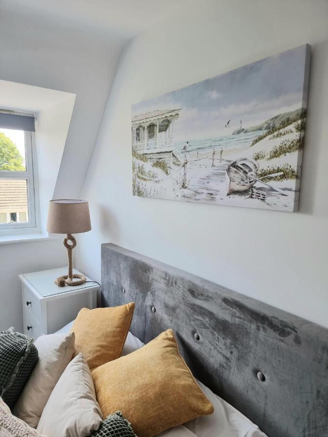 Centrally Located Boscombe Beach Apart With Parking Борнмут Екстер'єр фото